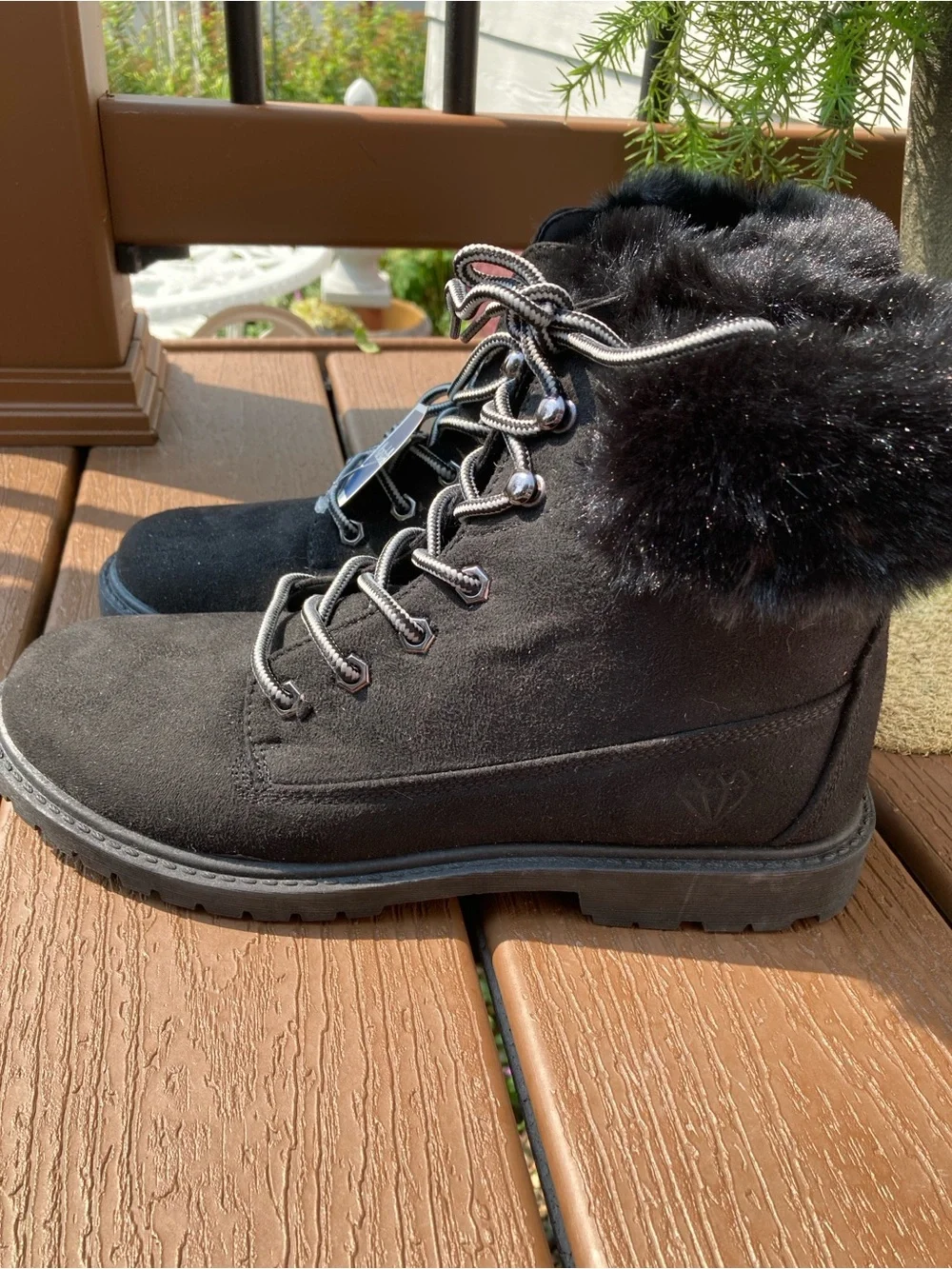 New Rock & Candy by Zigi size 9 black faux suede fur trim lace up boots